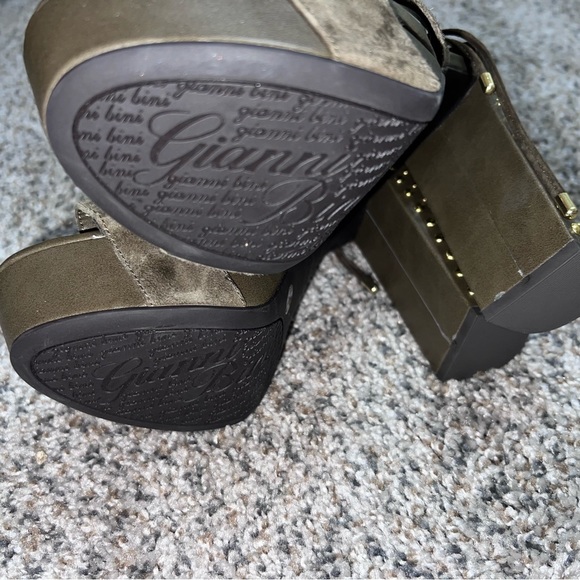 Gianni Bini Heels - Picture 3 of 3